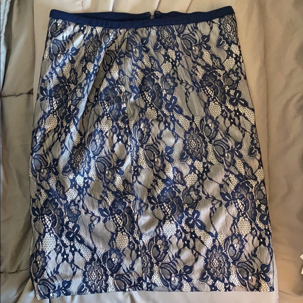 Pencil skirt